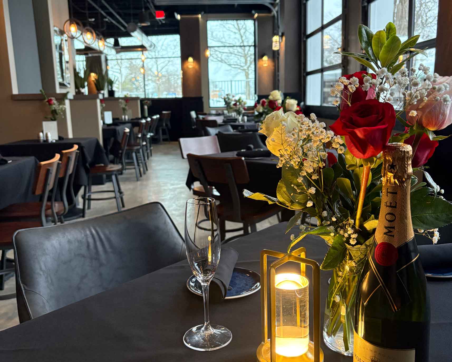 Private Dining Riverside Room – The Tasting Room Traverse City